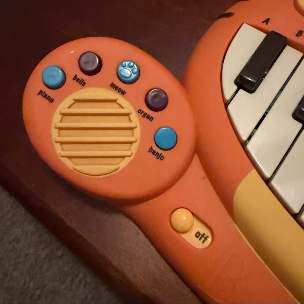 Musical Cat Keyboard Toy with Microphone - Picture 4 of 4